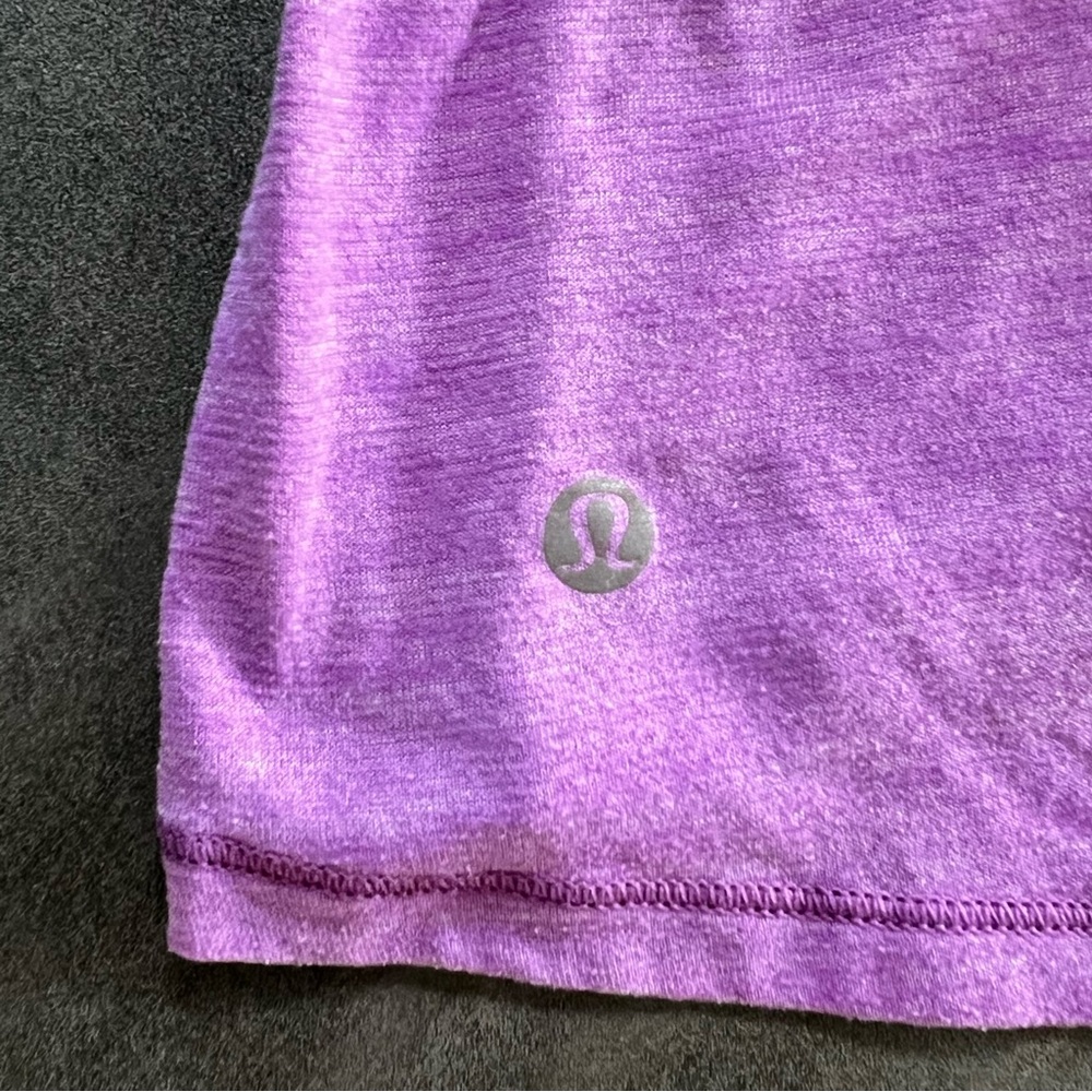 Lululemon Work The‎ Circuit Tank Top Women’s Size 8 Purple Built In Sports Bra - Picture 7 of 8